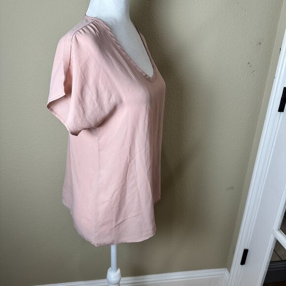 NORDSTROM Soprano Blush Pink Silky Short Sleeve Blouse Top Size Small Round Neck - Picture 5 of 6